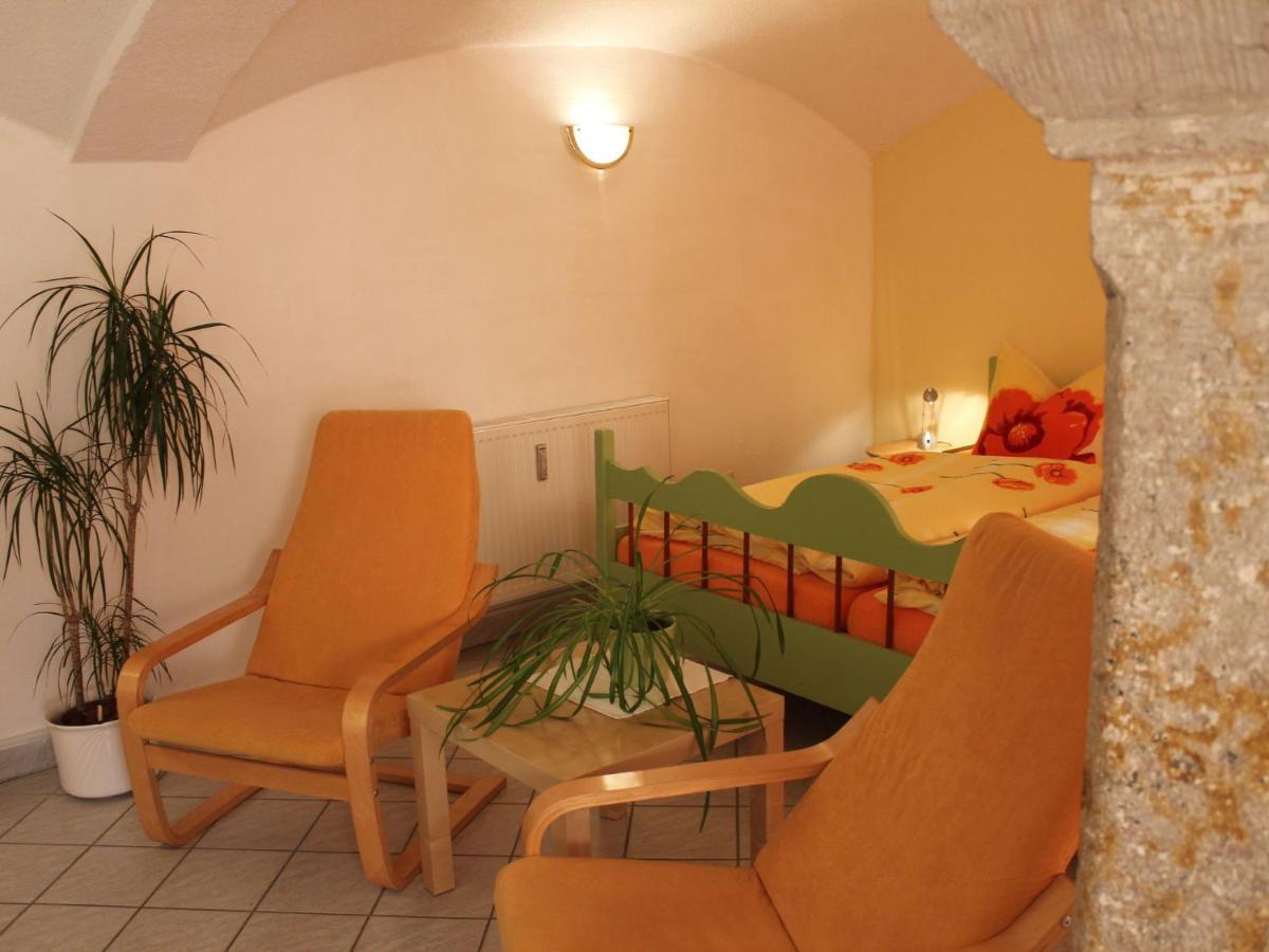 Comfy Apartment In Weissig With Garden Ngoại thất bức ảnh